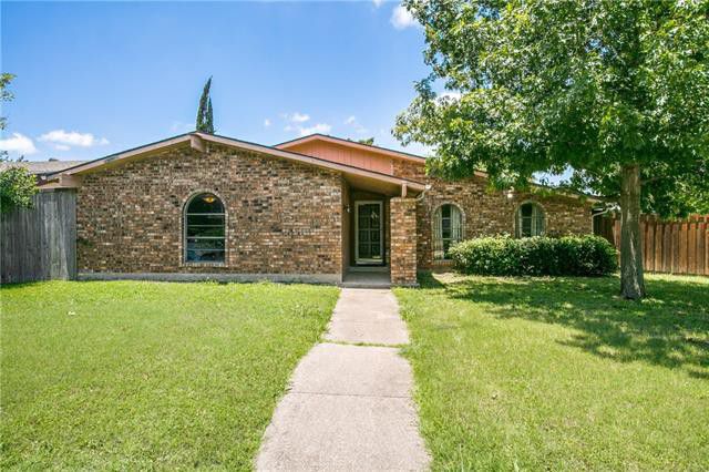 62342160_2333415556705268_7957606339629285376_o-1024x1019