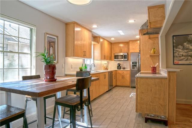 a79d8824b708469815fb2d241f62e8a3l-m18xd-w1020_h770_q80