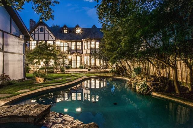 b39a2916274379b551d5951b40f234f4l-m17xd-w1020_h770_q80