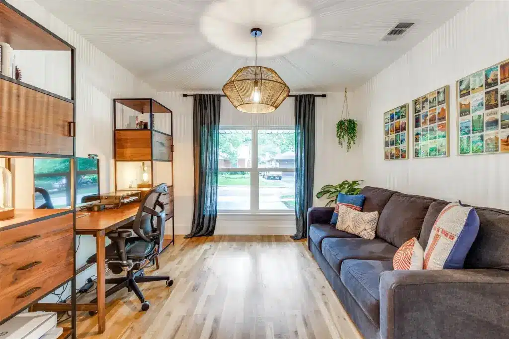 Explore this Lochwood beauty! 