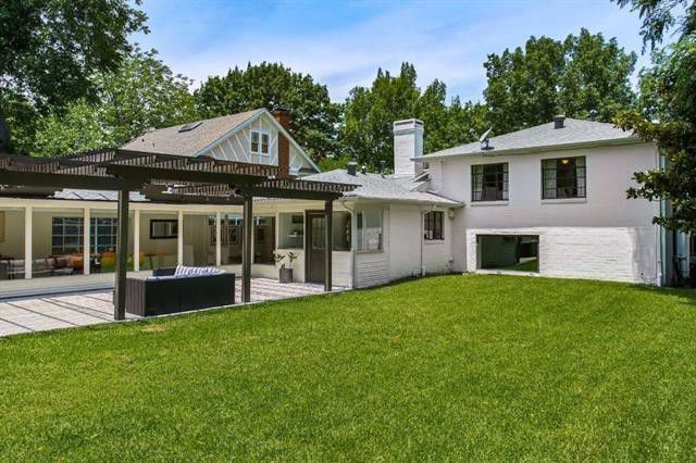 bfc04954af1de5e1363a4bbdca01878dl-m5xd-w1020_h770_q80