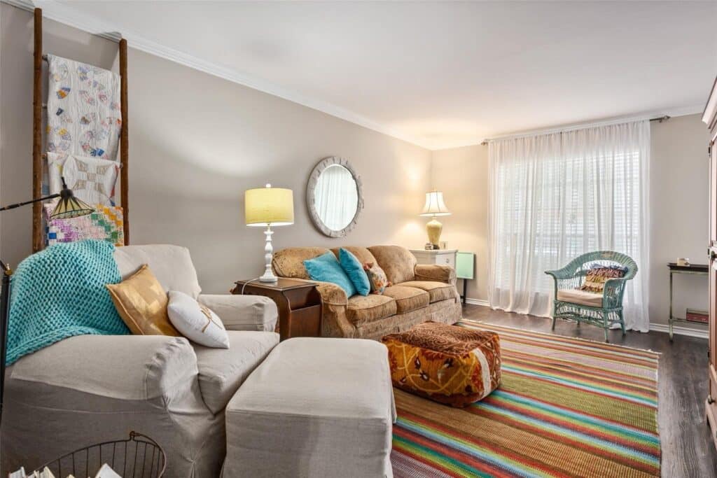 Country Club Style Living