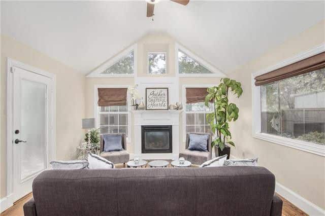 1e80d195573a252b67cf51854276121cl-m0xd-w1020_h770_q80