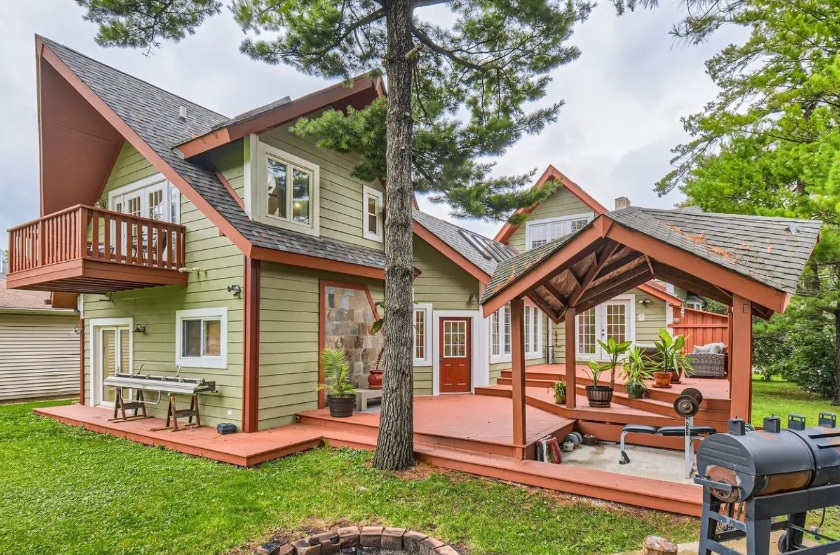 mean, illinois, stairs