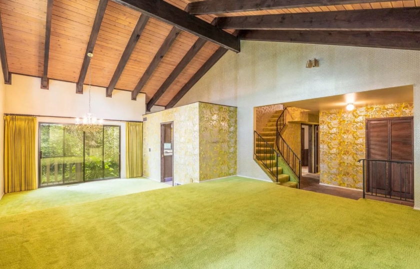 shiny wallpaper, shag carpeting, Utah