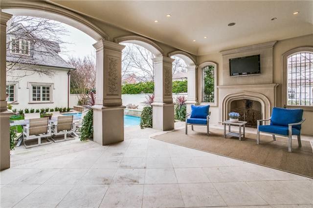 b39a2916274379b551d5951b40f234f4l-m17xd-w1020_h770_q80