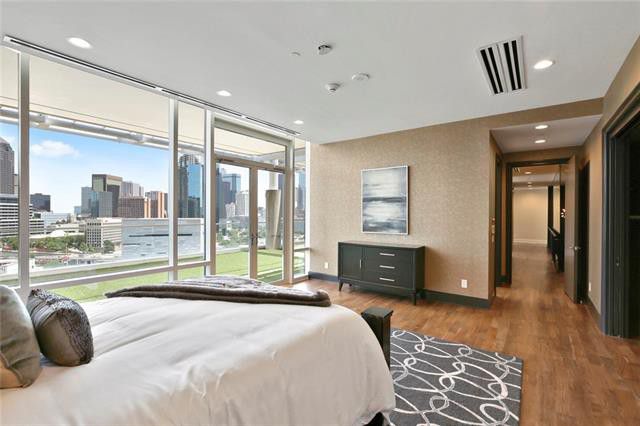 e889eba1a1271160e423ddee9c5a71a4l-m31xd-w1020_h770_q80