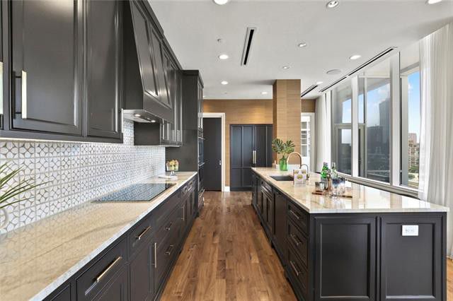 e889eba1a1271160e423ddee9c5a71a4l-m31xd-w1020_h770_q80