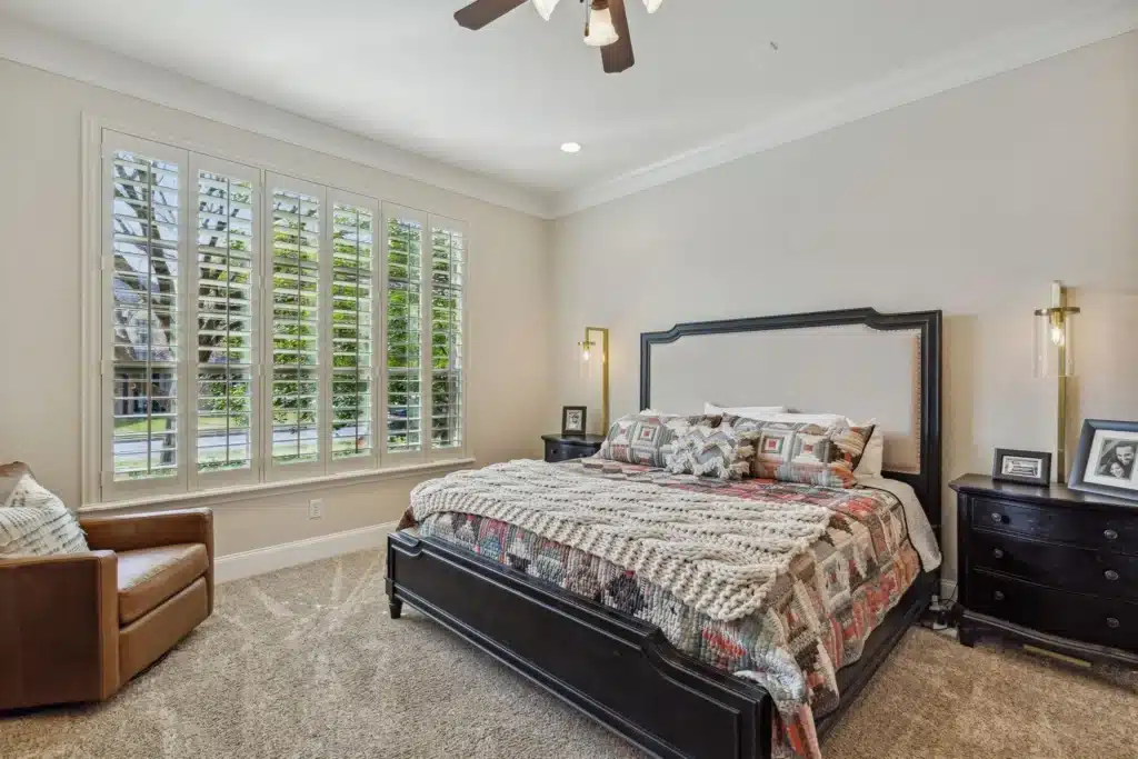 Finally, an incredible home opens up in Sparkman Club Estates