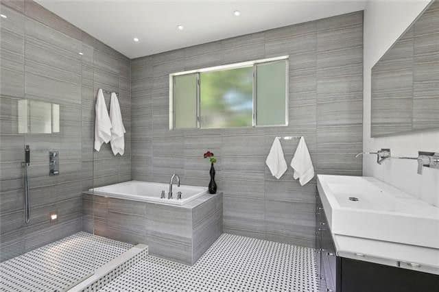 f1685bac36a1cb829a56887f4a39ca07l-m0xd-w1020_h770_q80