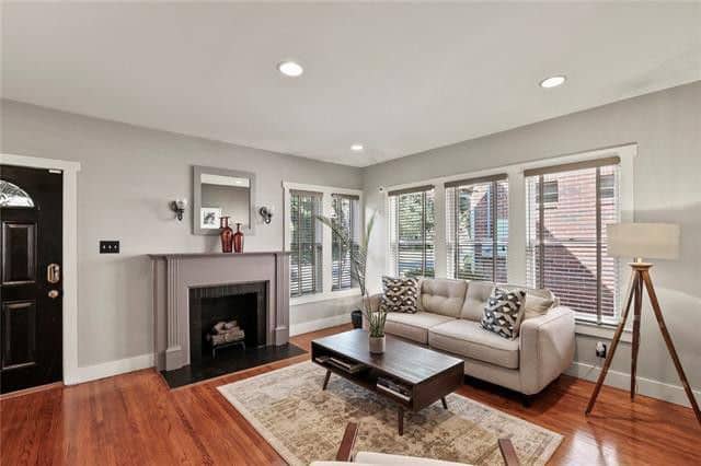 4ae38b99d9c775e5490f58b81b8678eel-m0xd-w1020_h770_q80