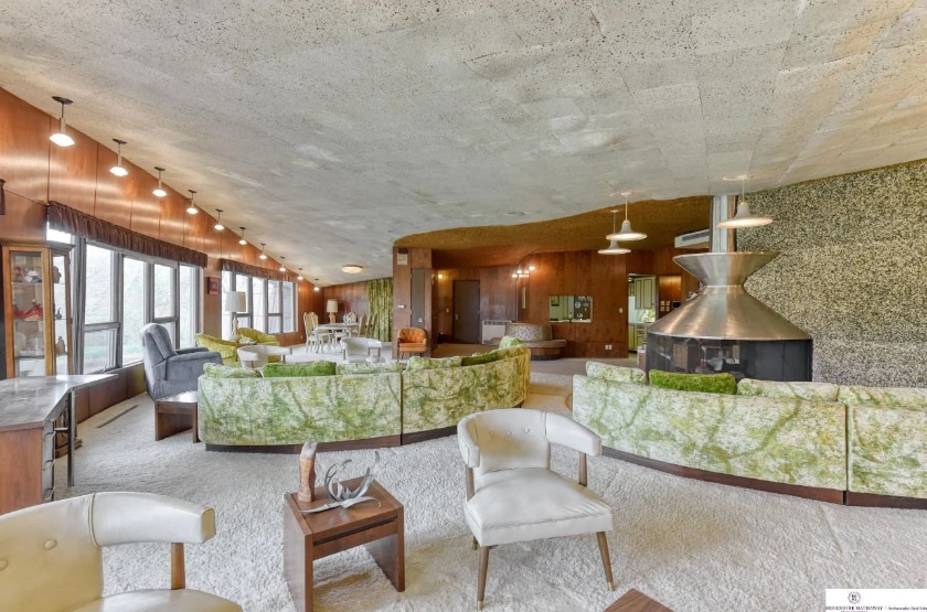 midcentury modern, wrestling, macho man