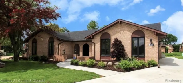 unwritten code, marble, ranch house