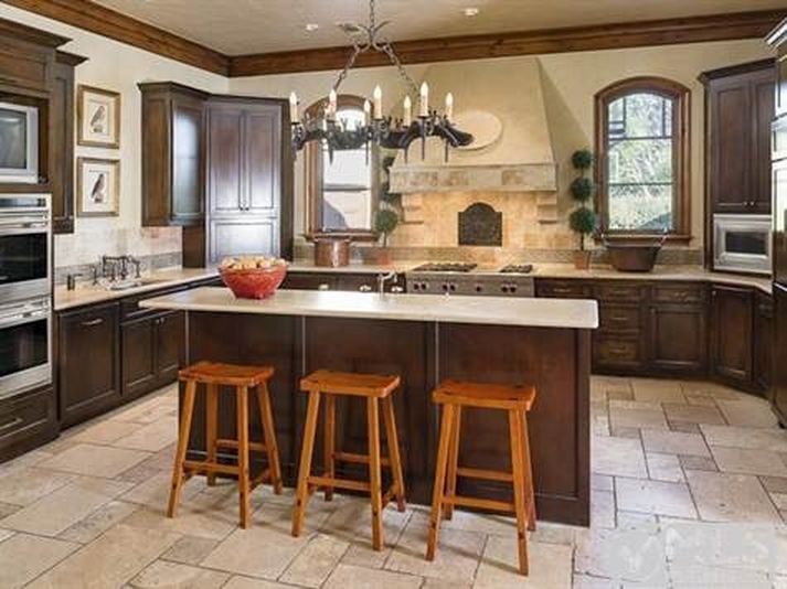 Isabella-great-room-before