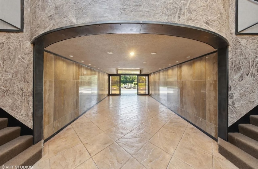 mausoleum, portals, illinois