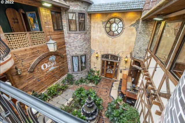 Olive Garden, porn, castle