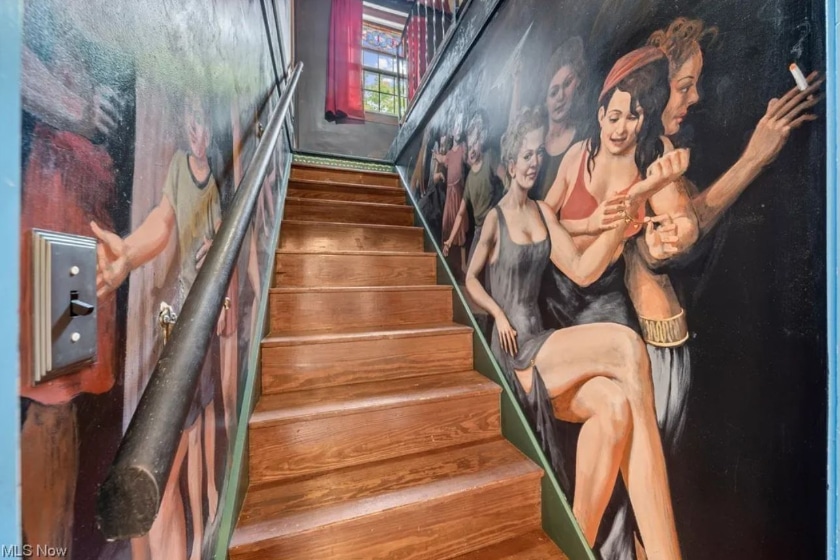 Prose, renaissance, cottage