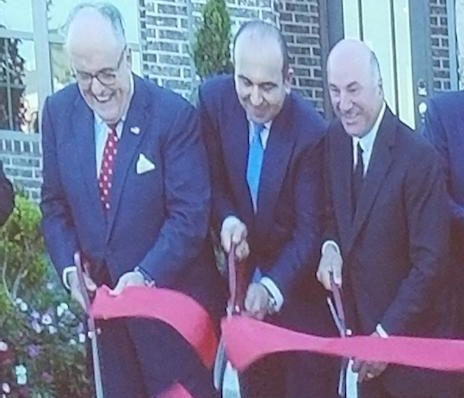 ribbon-cutting-G-and-O-e1526048143173