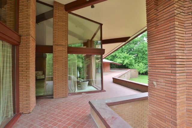 ssbutterflyhouse7-e1529815354411