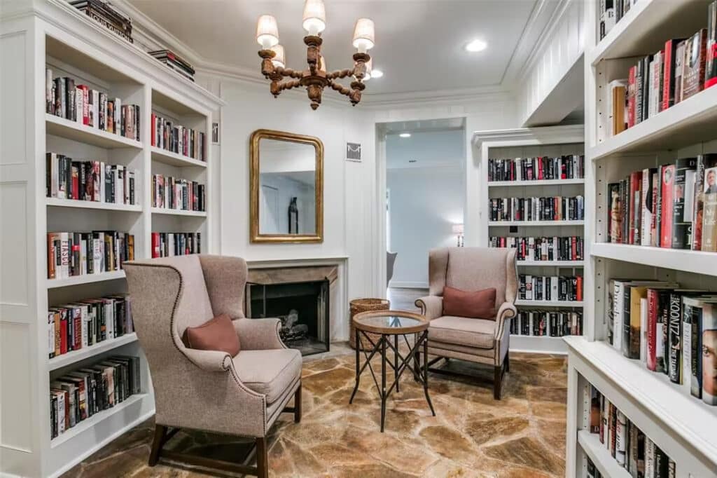 homes with libraries