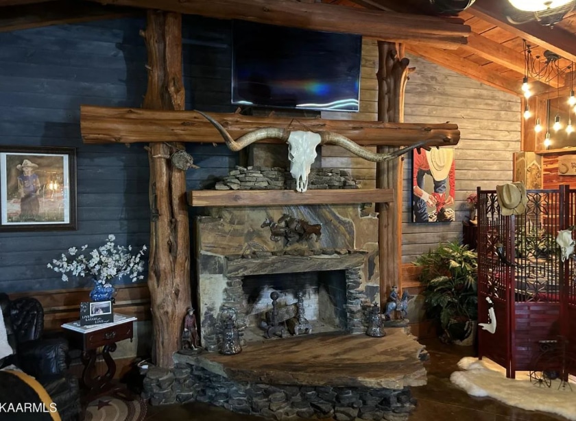 wagon wheel, tennessee, decor