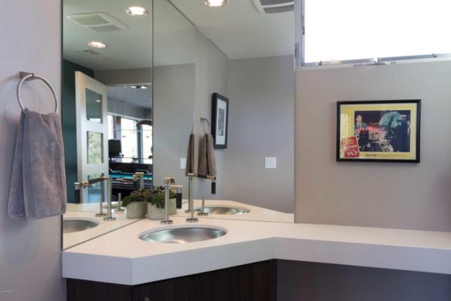 wtfpooltable-e1521001351618