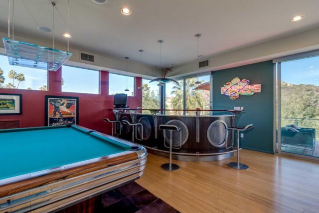 wtfpooltable-e1521001351618