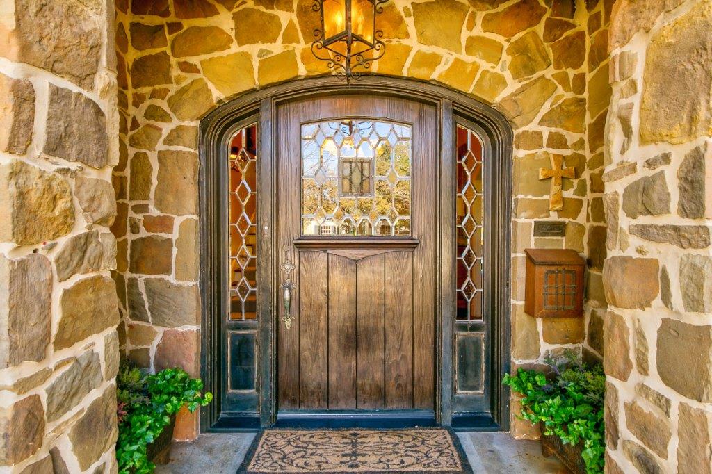 56_3829_Monticello_Dr60