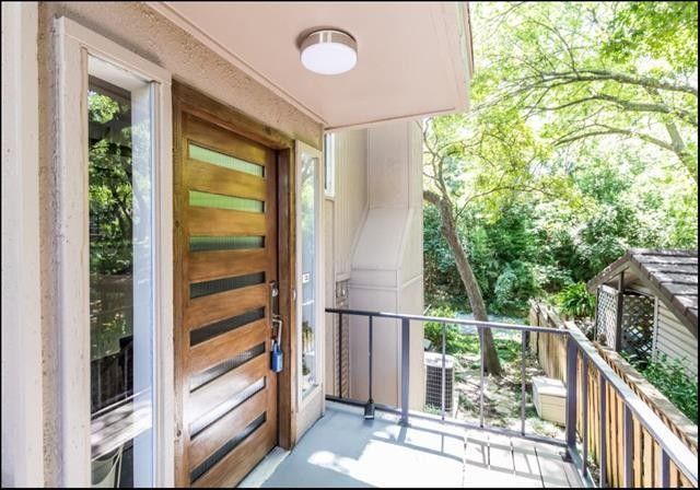 a8ee9e1588bcc2aac8dbac391009053cl-m1632000112xd-w1020_h770_q80