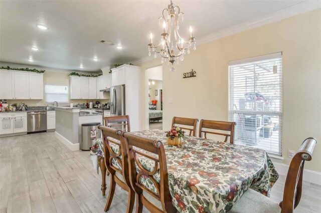 07bceea8f99c7a1b9ccc5a0f19ada367l-b2590180740od-w1024_h768_x2_s2-e1640306547407