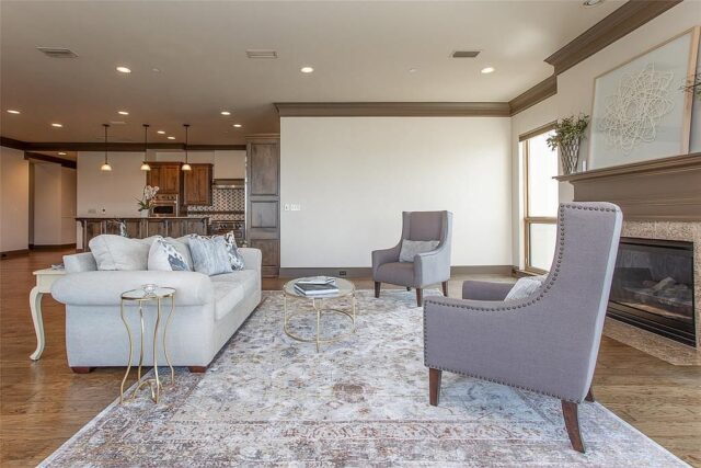 03124394d19cc6b84f2350713f5cac60-uncropped_scaled_within_1536_1152