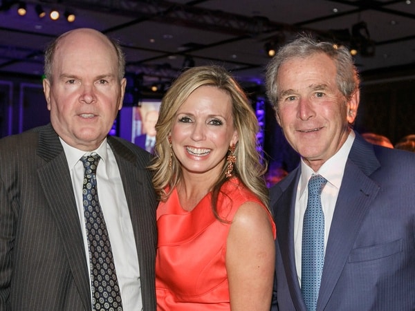 1.1-Main-Photo-Rev.-Mark-Craig-April-Box-Chamberlain-President-George-W.-Bush_105410