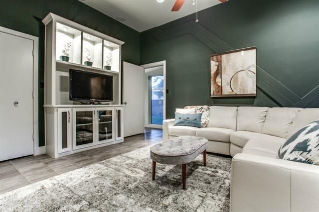 10006-Chimney-Hill-Ln-A