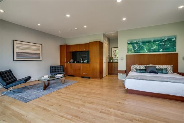 10045-Surrey-Oaks-Drive-6