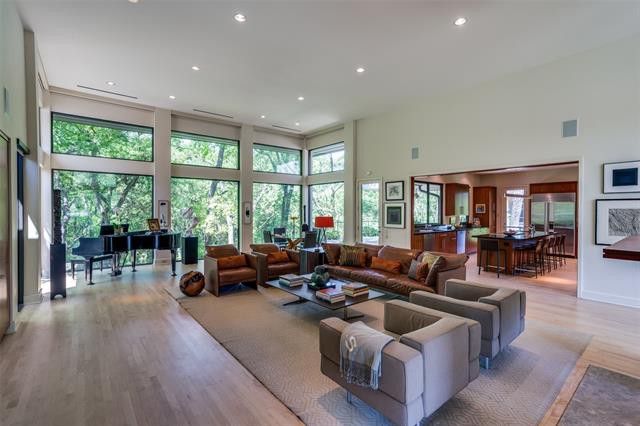 10045-Surrey-Oaks-Drive