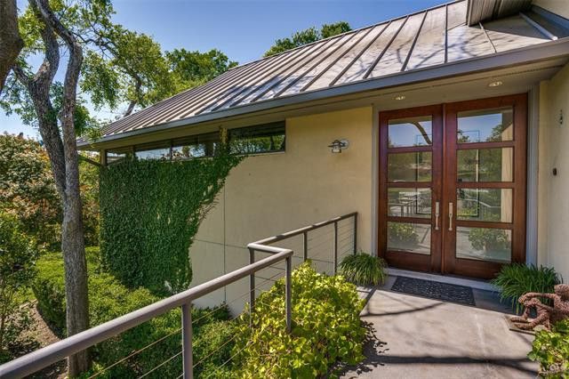 10045-Surrey-Oaks-Drive