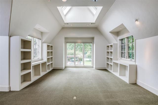 10115-Waller-Drive-9-master-bath