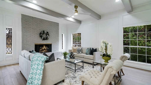 D5CFC9B9-8F29-47E6-A629-DA8753DF8283