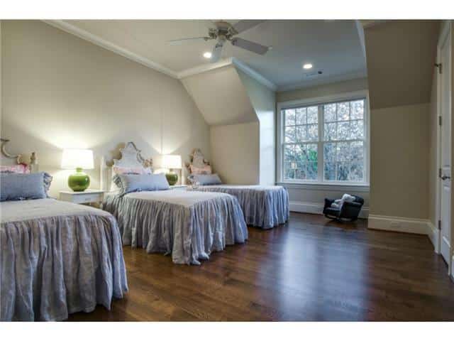 10181-Daria-Drive-three-beds1