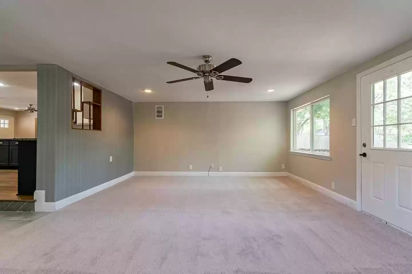 10226-Eastwood-Dr.-Front-1024x683