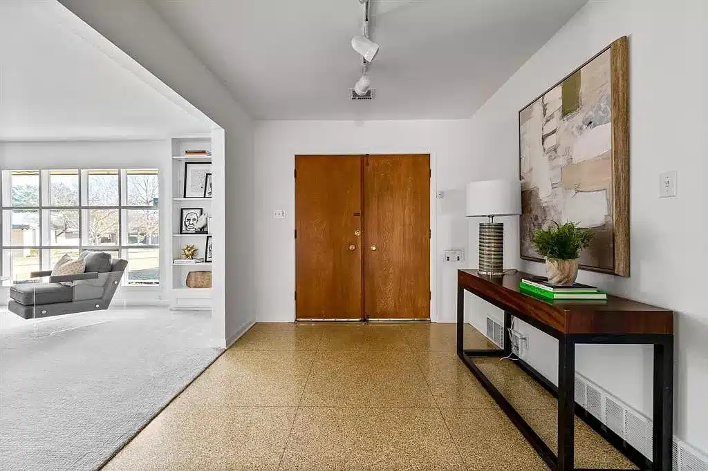 1027-Evergreen-Hills1