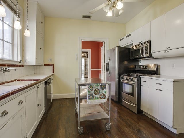 1031-N.-Madison-Kitchen-2