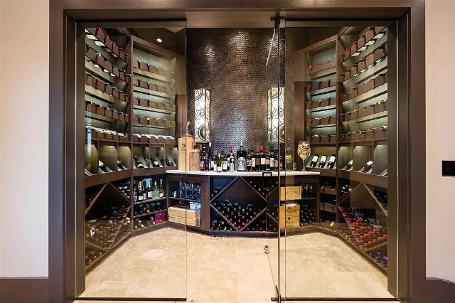 10333-Woodford-Drive-2