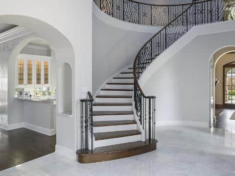 10453-Epping-staircase