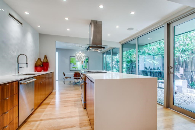 10646-Royal-Springs-Drive-5