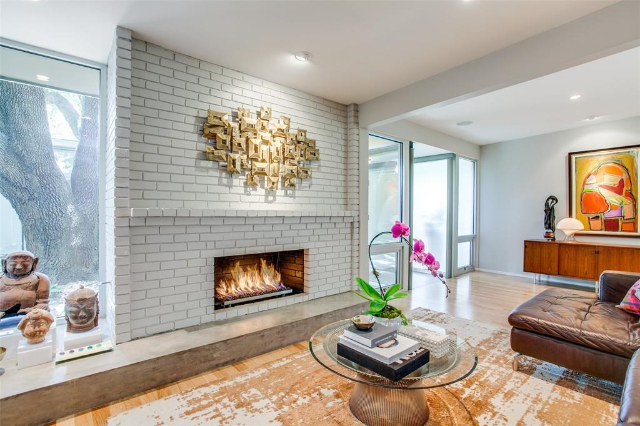 10646-Royal-Springs-Drive-1