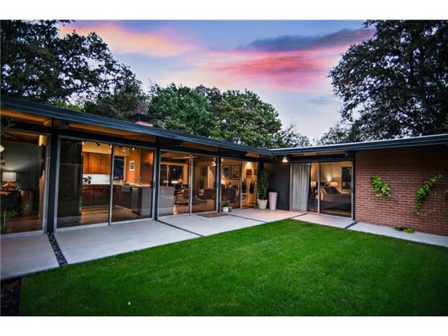 10722-Royal-Springs-Backyard-2