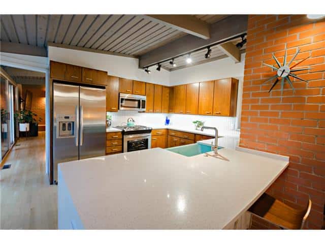 10722-Royal-Springs-Breakfast-Bar