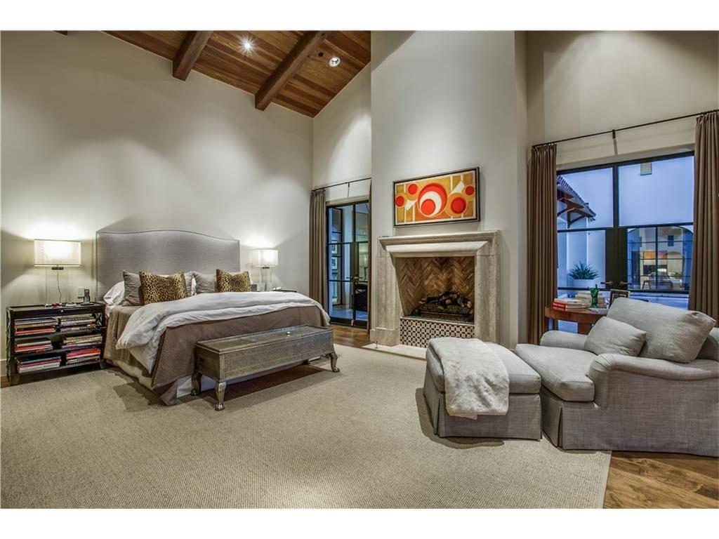 10731-Bridge-Hollow-Court-Master-1024x768