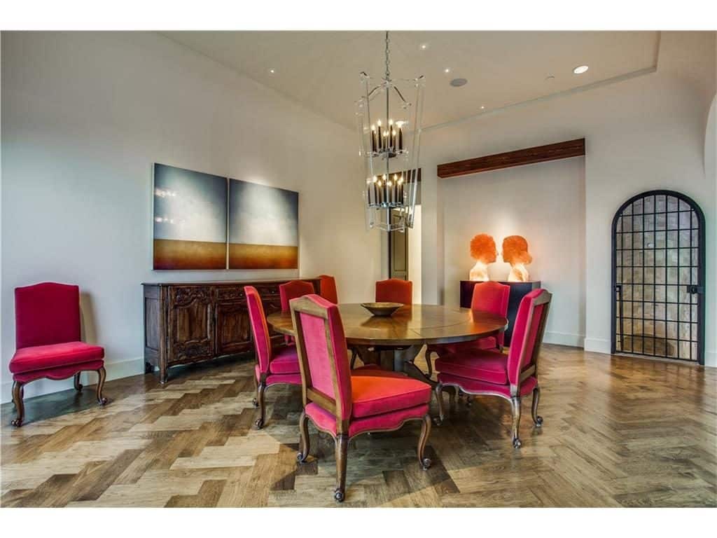 10731-Bridge-Hollow-Court-dining-1024x768